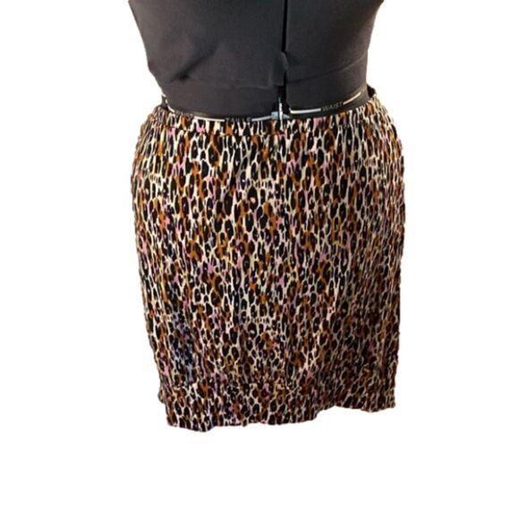TORRID Animal Print  Women’s Midi Skirt (Size 3 /3X) - Picture 1 of 11